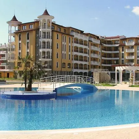 アパート Royal Sun, 6 People, 600 M From The Sea