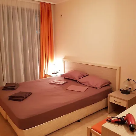 アパート Royal Sun, 6 People, 600 M From The Sea *
